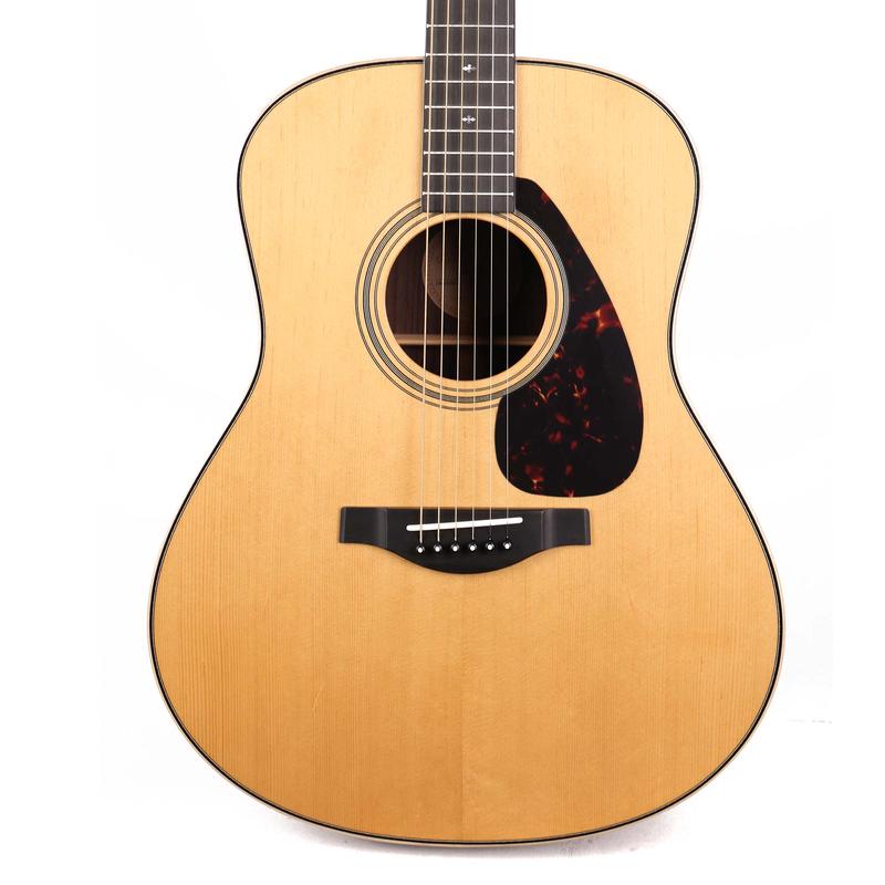 Yamaha LL26R Acoustic Guitar Natural Used