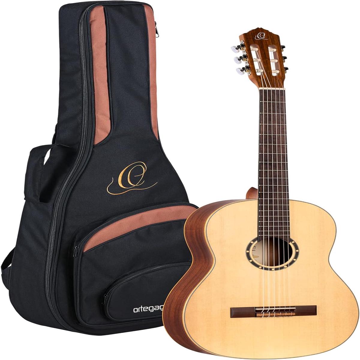 Guitarra Acstica Ortega R121 con Estuche