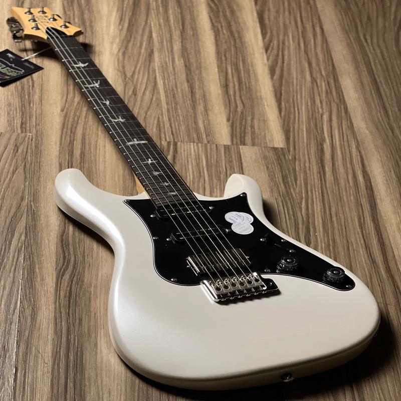 PRS SE Studio Standard in Pearl White