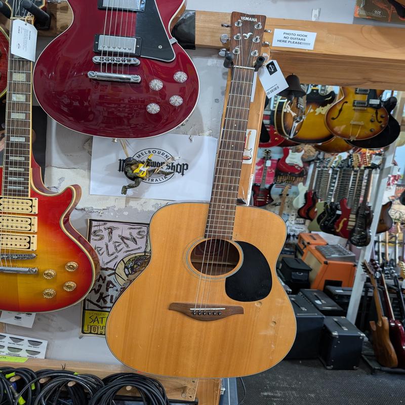 Yamaha - FG-700S
