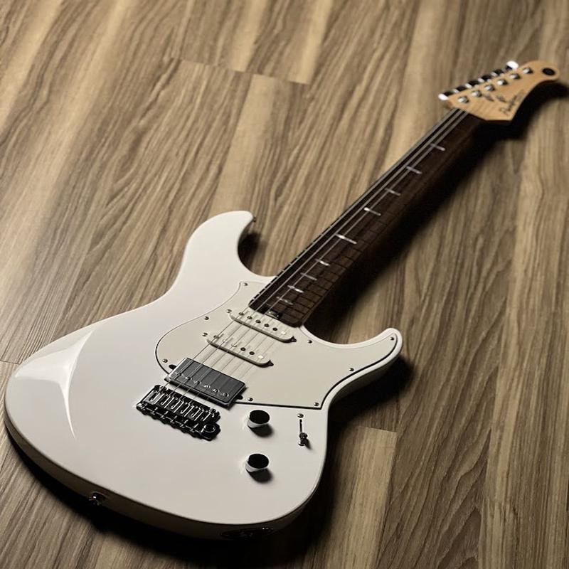 Yamaha Pacifica Standard Plus PACS+12 SWH with Rosewood in Shell White