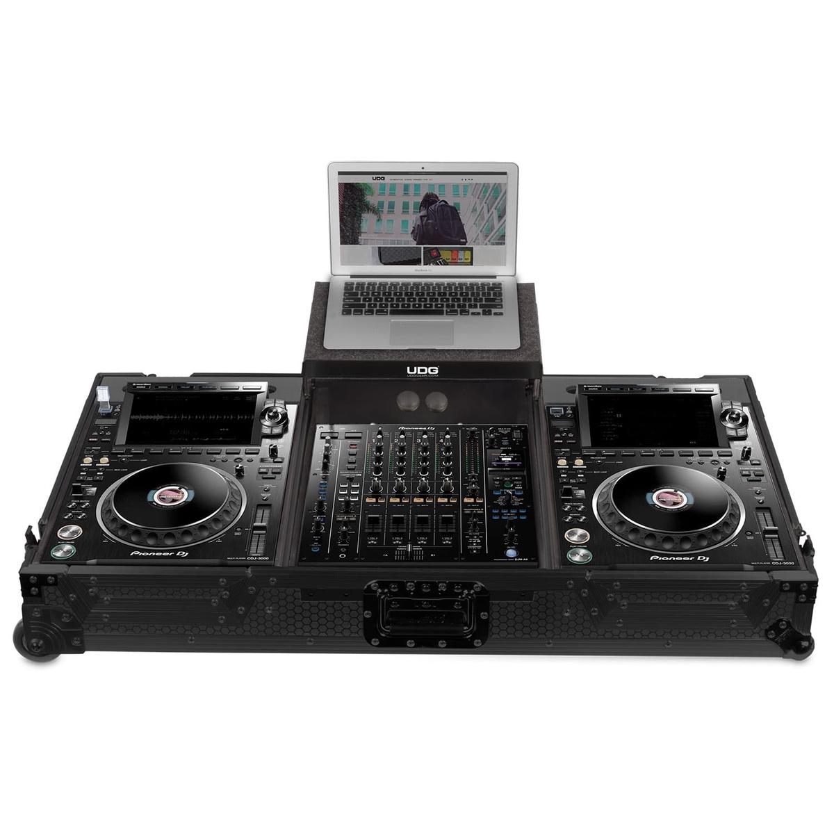 UDG Ultimate Flight Case Set Pioneer CDJ-3000/A9 Black Plus (Laptop Shelf + Wheels) U91086BL
