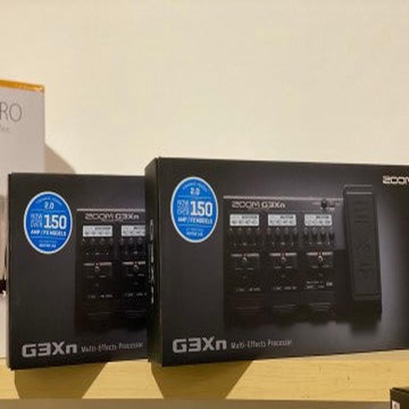 Zoom G3Xn Multi-effects Processor with Expression Pedal